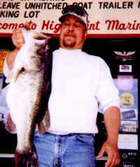 8lb 2oz BASS - 4/00